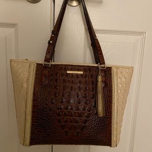 Brahmin medium zip-top satchel with tag and dust bag.